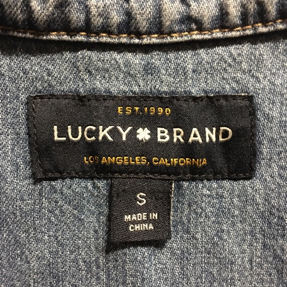 Lucky Brand 🐞 Denim Boyfriend Shirt w/Embroidery Sz S - Picture 14 of 16